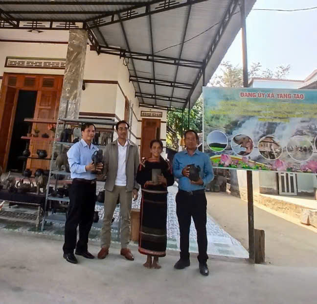 Nghề Gốm Ở Đắk Lắk – Nét Đẹp Văn Hóa Truyền Thống Của Người M'nông