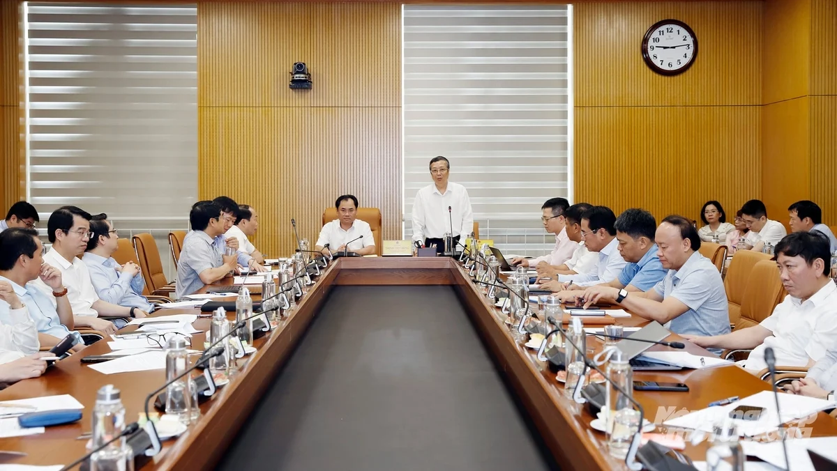 Xây dựng cơ sở dữ liệu dùng chung phục vụ chuyển đổi số ngành Nông nghiệp và Môi trường