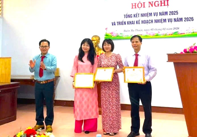 z7504484610083-576bc0335126b56139381b059d291f5a