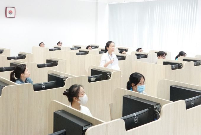ĐỔI MỚI CÔNG TÁC TUYỂN DỤNG, QUẢN LÝ, SỬ DỤNG CÔNG CHỨC, VIÊN CHỨC